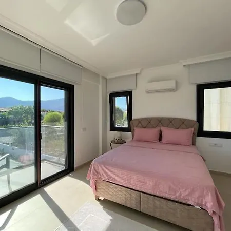 Organic - 6 Person Private Luxury فيلة *