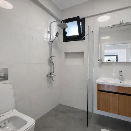 Organic - 6 Person Private Luxury