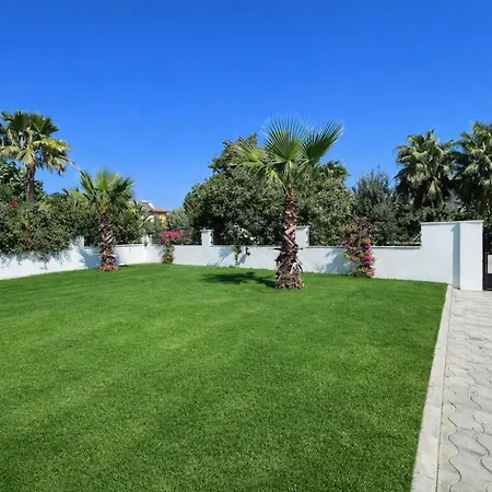 Organic - 6 Person Private Luxury Вилла