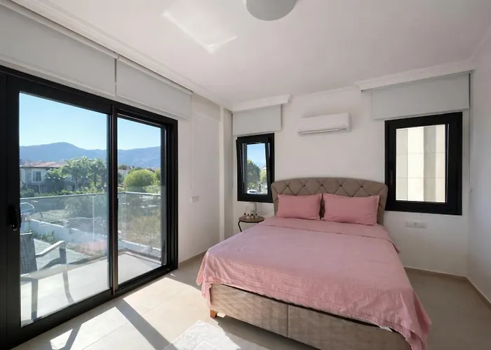 Vila Organic - 6 Person Private Luxury *