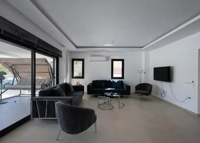 Organic - 6 Person Private Luxury Dalyan