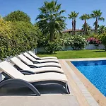 Organic - 6 Person Private Luxury Villa