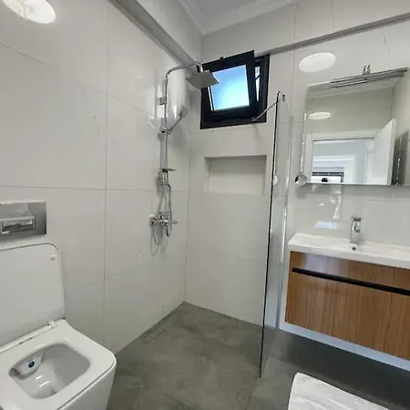 Organic - 6 Person Private Luxury 달리안