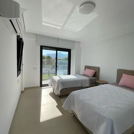 Villa Organic - 6 Person Private Luxury *